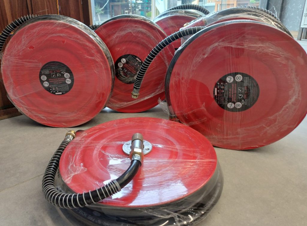 شلنگ جعبه آتش نشانی | خرید شیلنگ آتش نشانی با قیمت مناسب